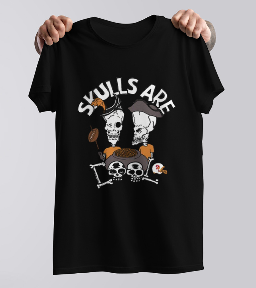 Skulls Are Cool Pirate Football Fans Tailgate Party T-Shirt