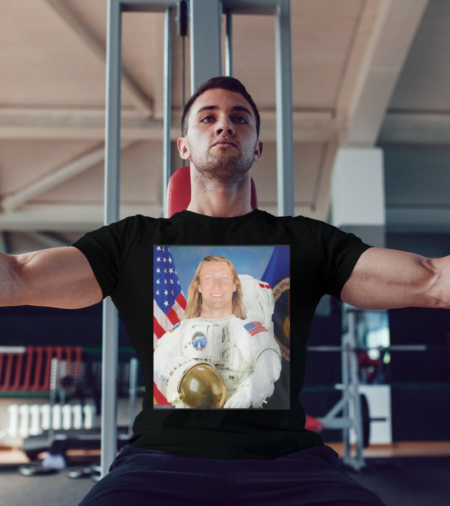 Trevor Lawrence Jacksonville Jaguars Win A Game Or Go To The Moon Astronaut USA Flag T-Shirt