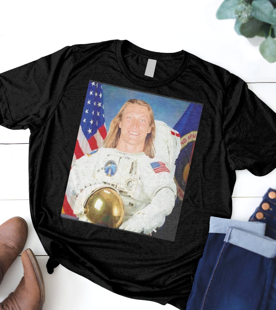 Trevor Lawrence Jacksonville Jaguars Win A Game Or Go To The Moon Astronaut USA Flag T-Shirt