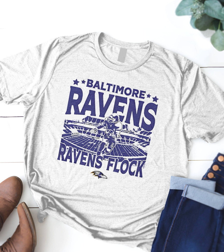 BALTIMORE RAVENS RAVENS FLOCK STADIUM FOOTBALL PLAYER T-Shirt
