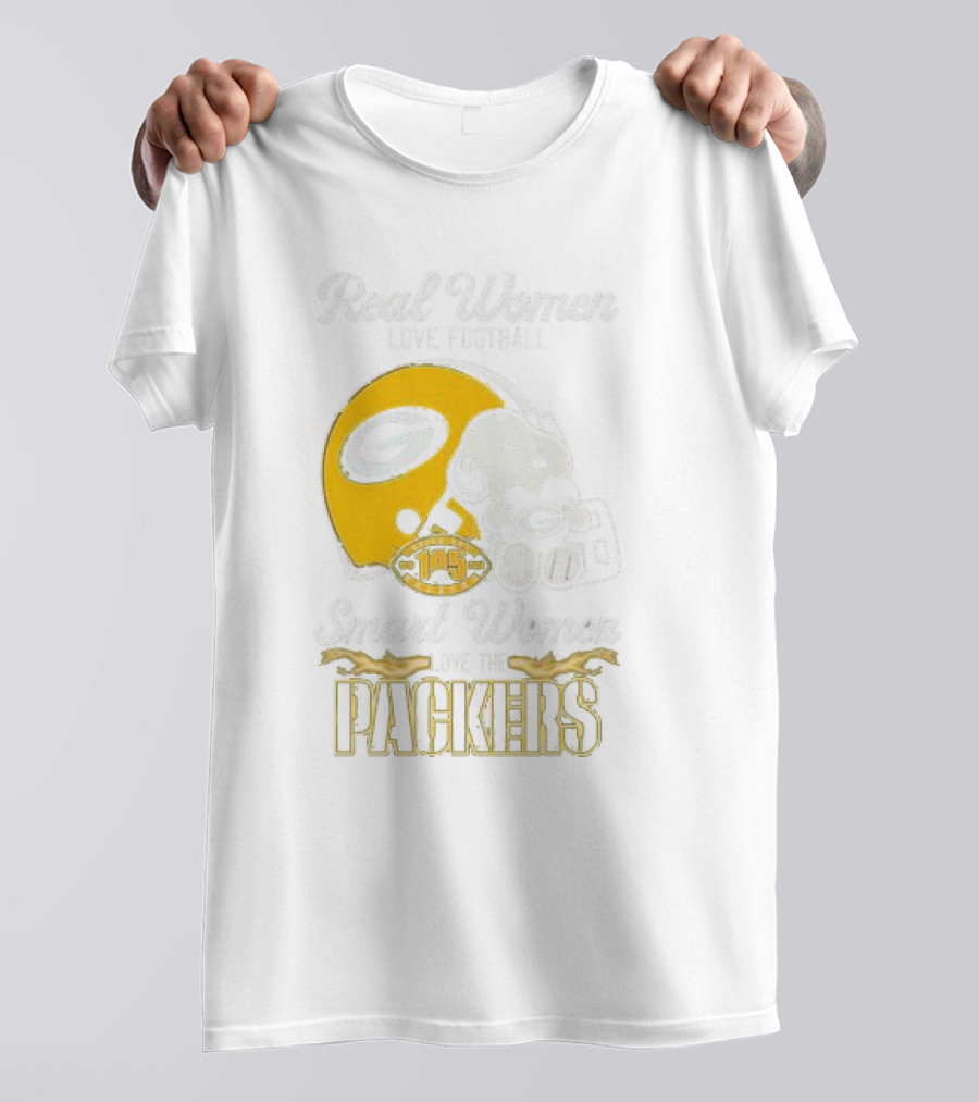 Real Women Love Football Smart Women Love The Packers X Snoopy Helmet Gold Football 105 T-Shirt
