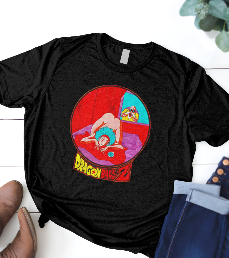 Dragon Ball Z Master Roshi Peeping Vintage Scene With Bulma T-Shirt