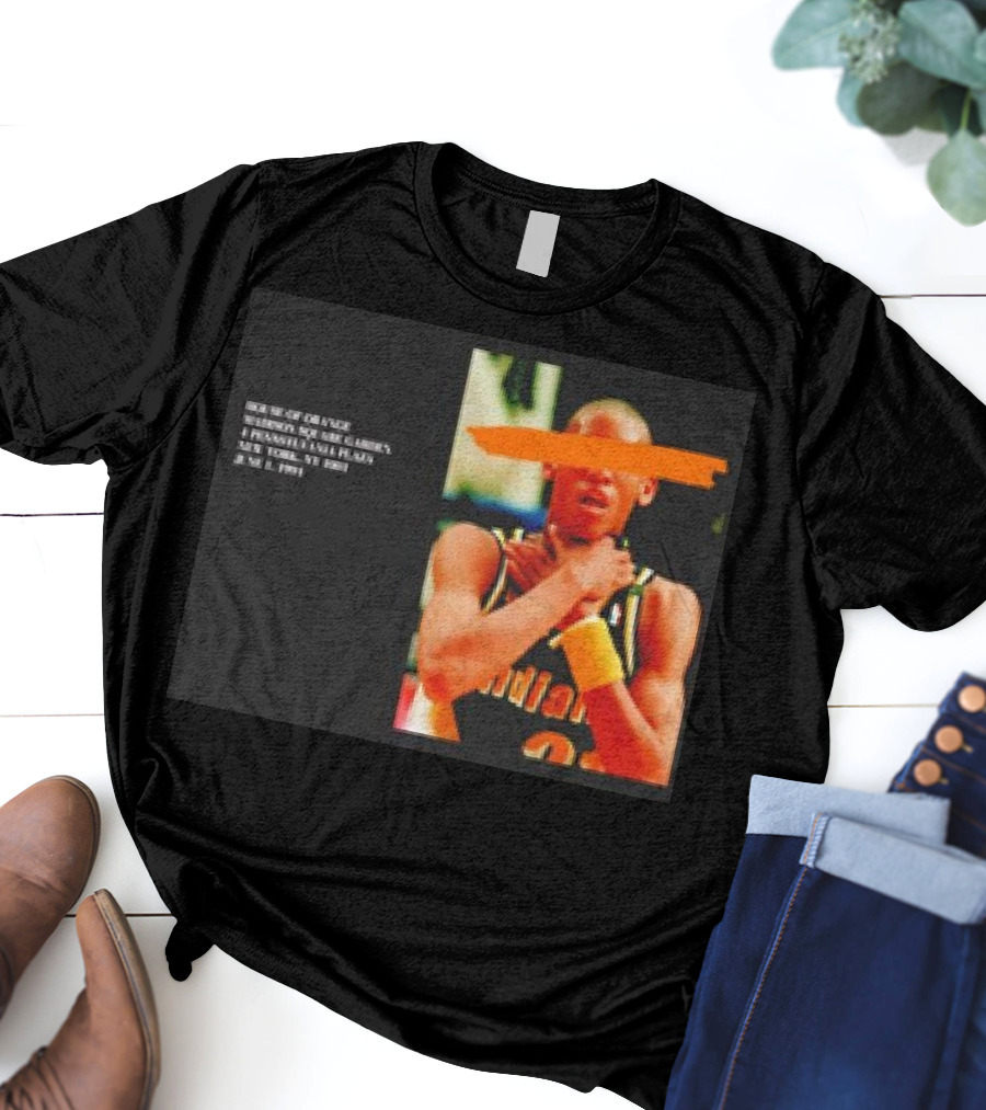 Reggie Miller Choke Gesture MSG 4 Pennsylvania Plaza June 1 1994 T-Shirt