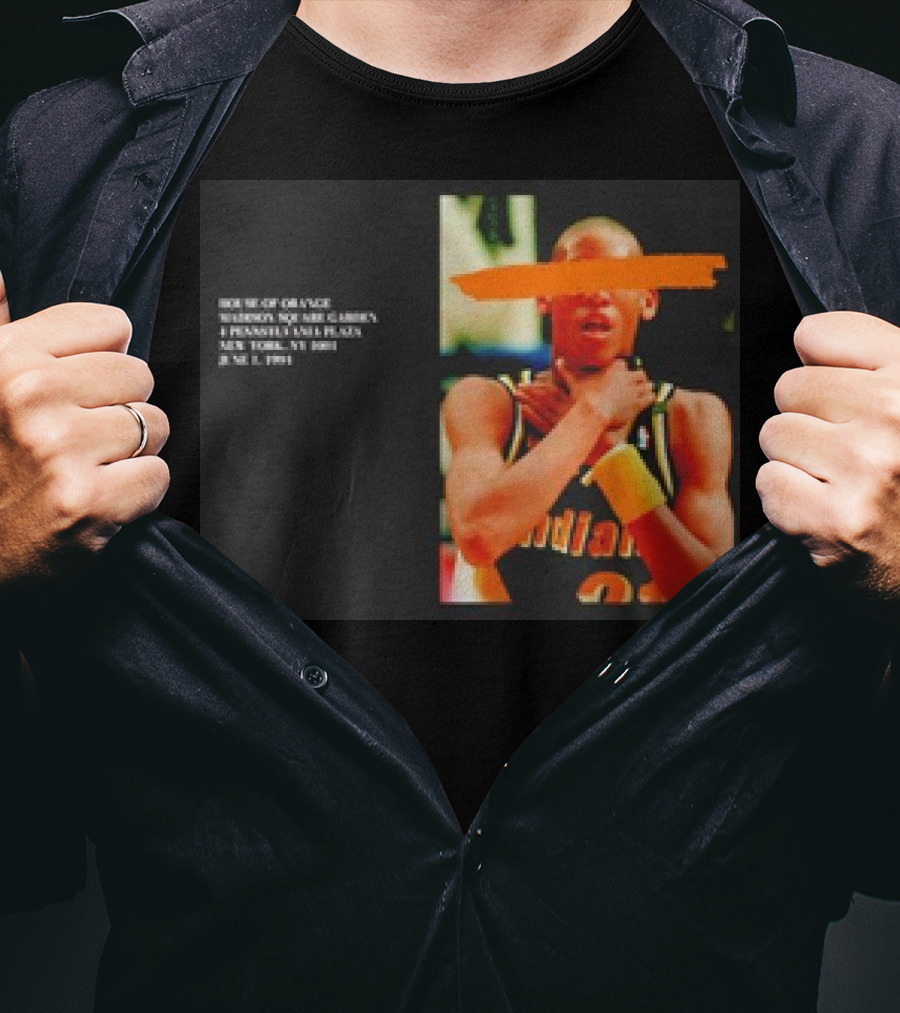 Reggie Miller Choke Gesture MSG 4 Pennsylvania Plaza June 1 1994 T-Shirt