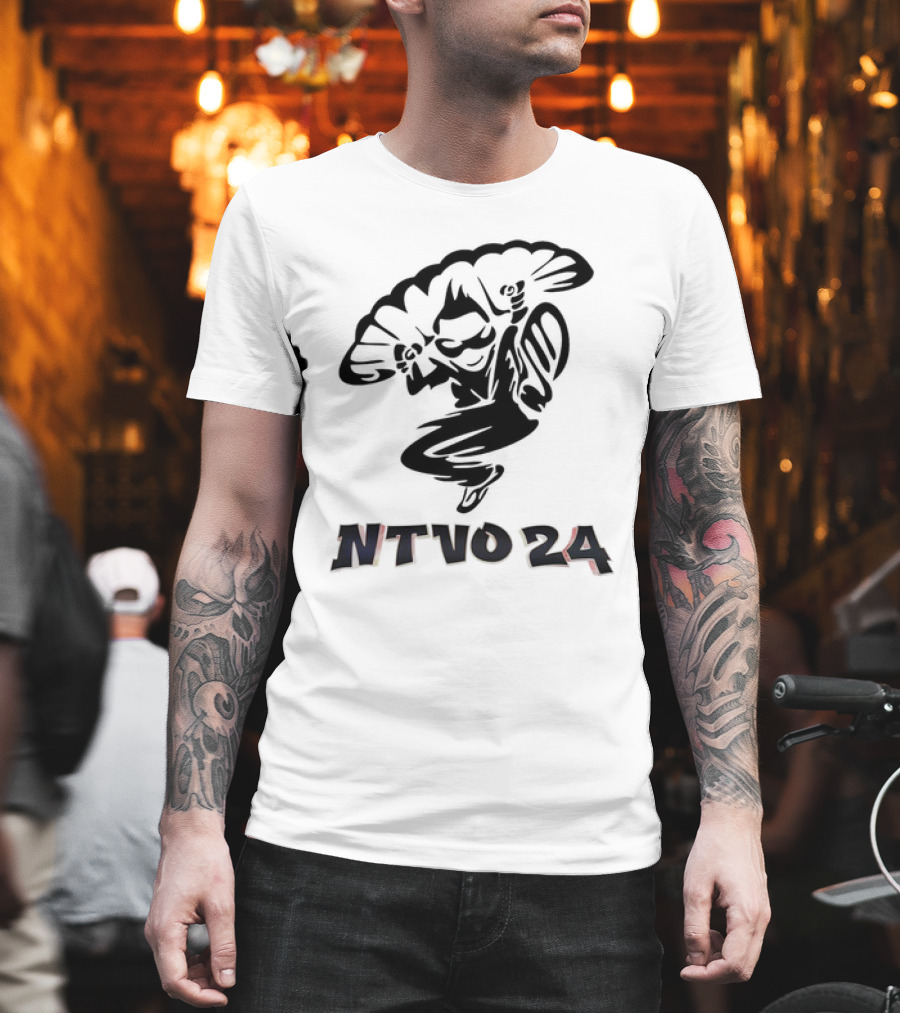 NTVO 24 Classique Parachuting Ninja T-Shirt