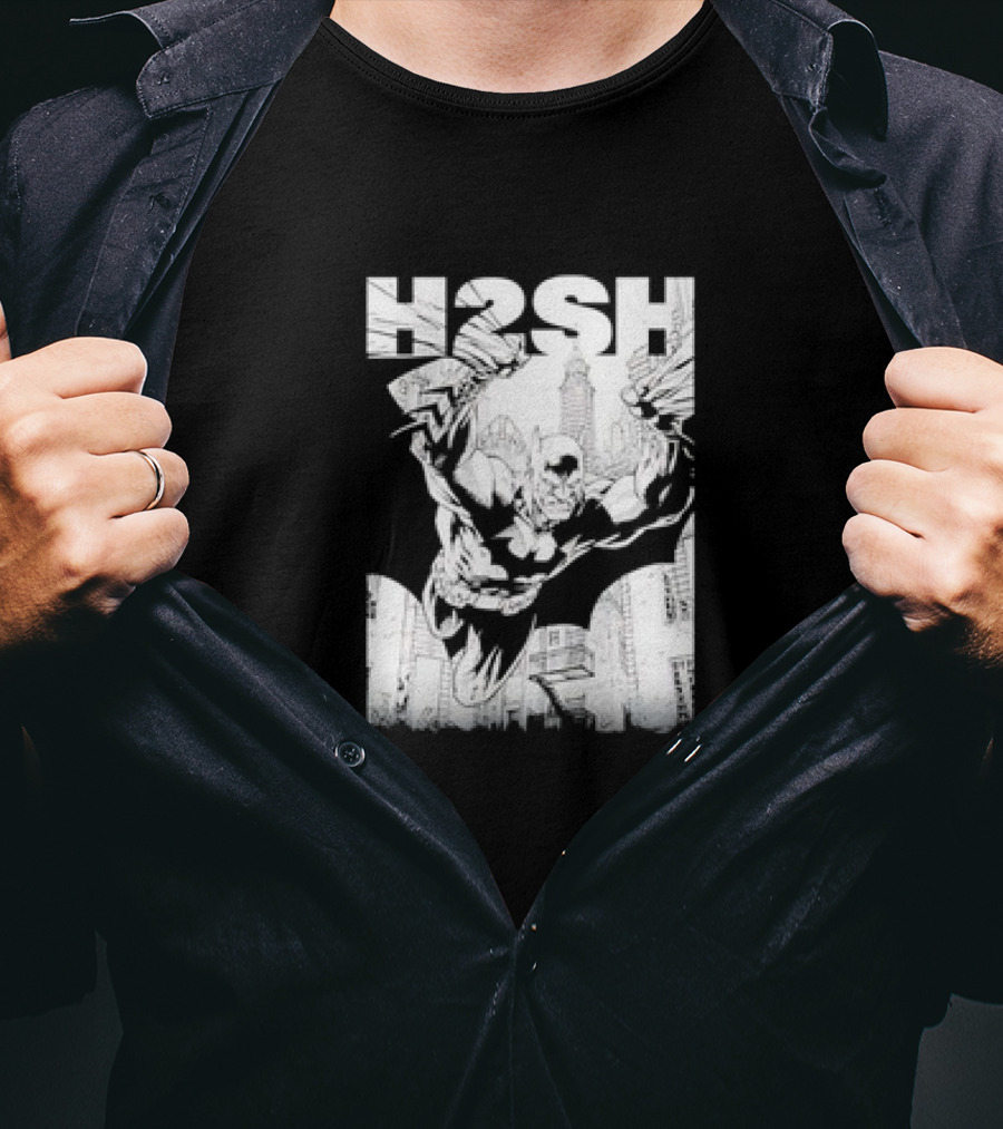 Batman Hush Jim Lee Scott Williams Retro Batman Gotham Skyline T-Shirt