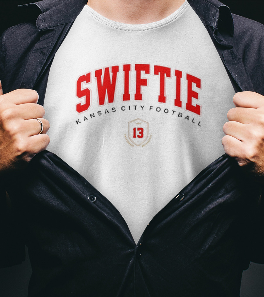 Swiftie Kansas City Football 13 Red Shield T-Shirt