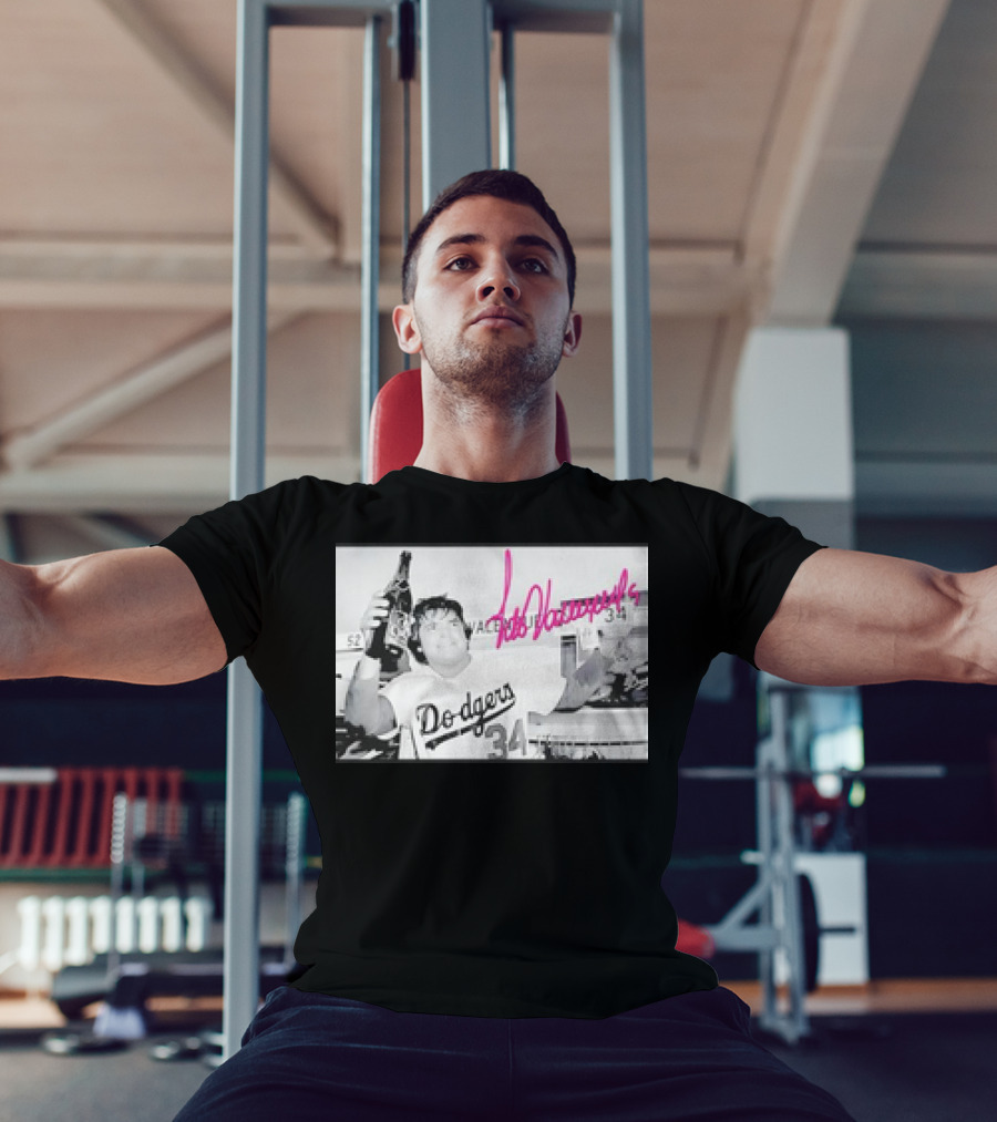 Dodgers Fernando Valenzuela Vintage Photo With Signature Baseball T-Shirt