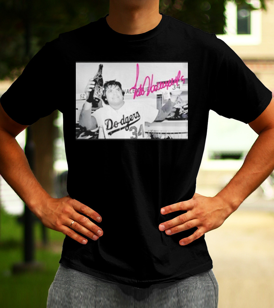 Dodgers Fernando Valenzuela Vintage Photo With Signature Baseball T-Shirt