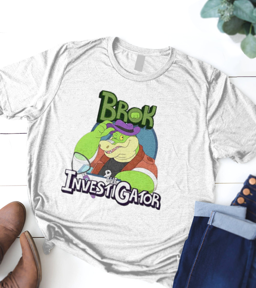 Brok The Investigator Gator Detective With Magnifying Glass And Purple Hat T-Shirt