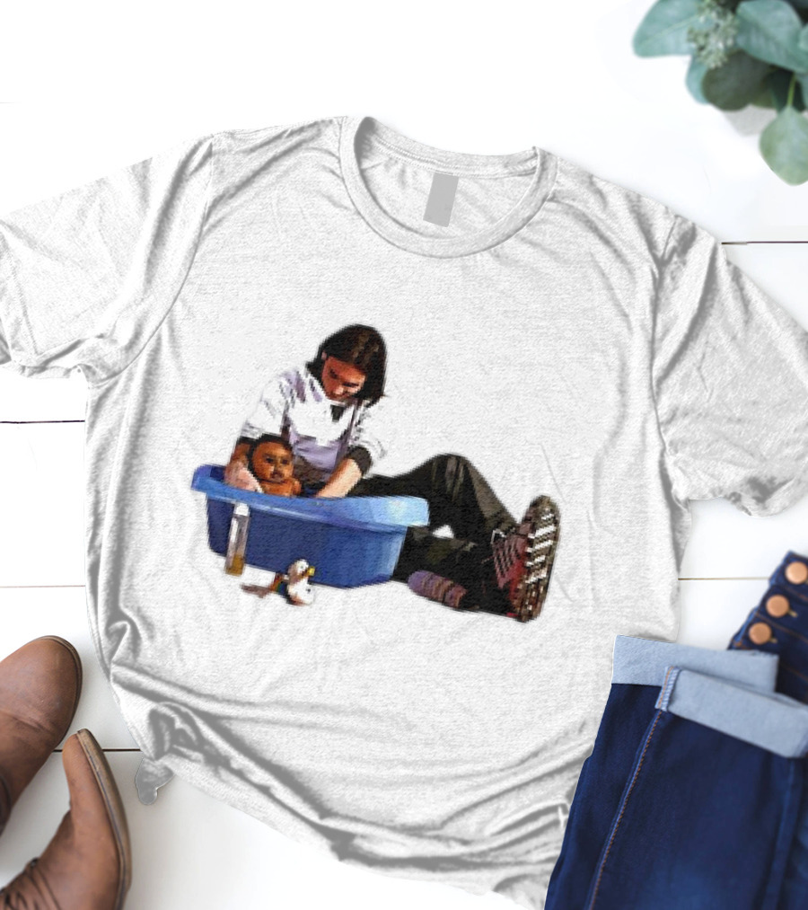 Leo And Yamal Iconic Picture Leo’s Blessing To The New Football Legend T-Shirt