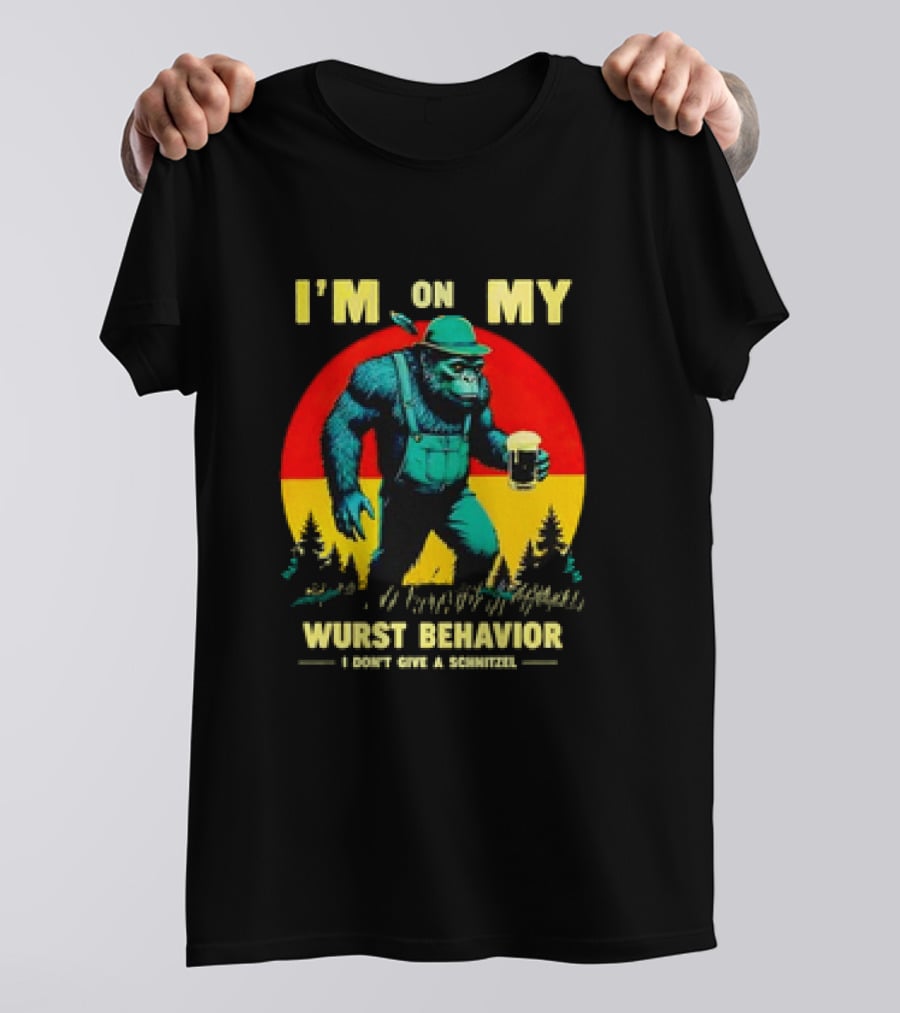 I'm On My Wurst Behavior I Don't Give A Schnitzel German Beer Wurst Funny Oktoberfest Retro T-Shirt