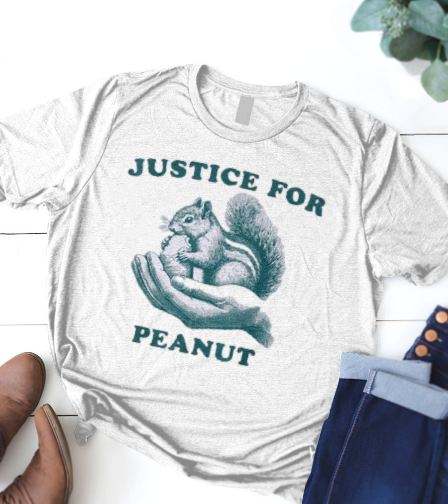 Justice For Peanut The Squirrel In Caring Hands T-Shirt
