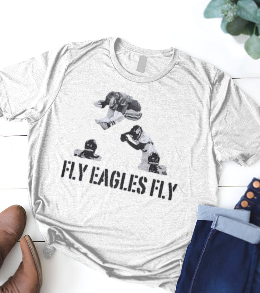 Fly Eagles Fly Saquon Barkley Hurdle Football Moment T-Shirt