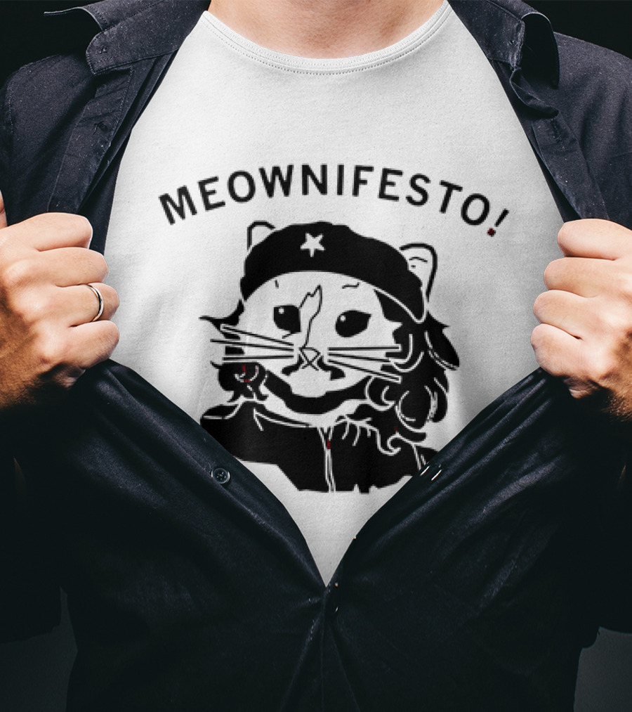 Meownifesto Cat Wearing Revolutionary Style Beret With Star T-Shirt