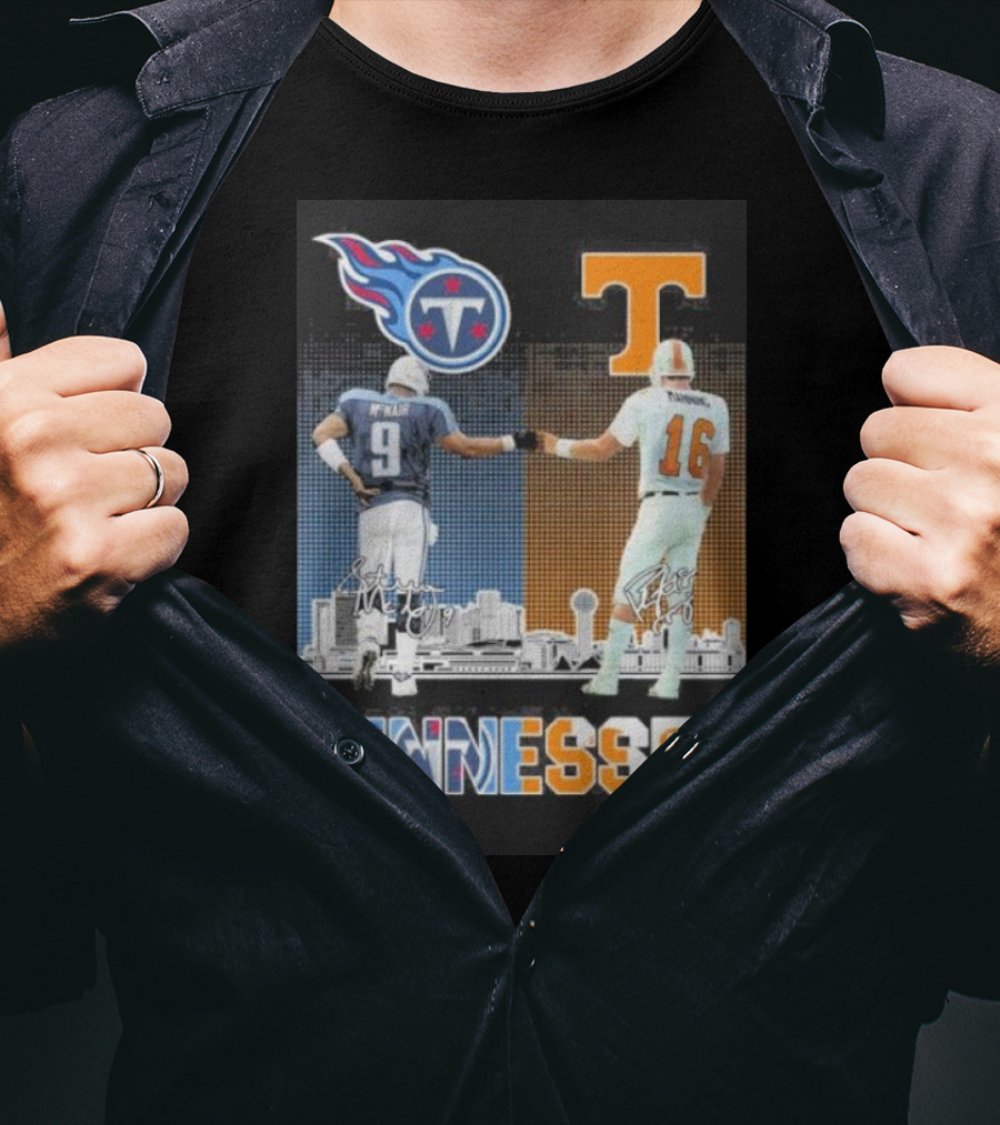 Tennessee Titans Steve McNair Peyton Manning Volunteers Skyline T-Shirt