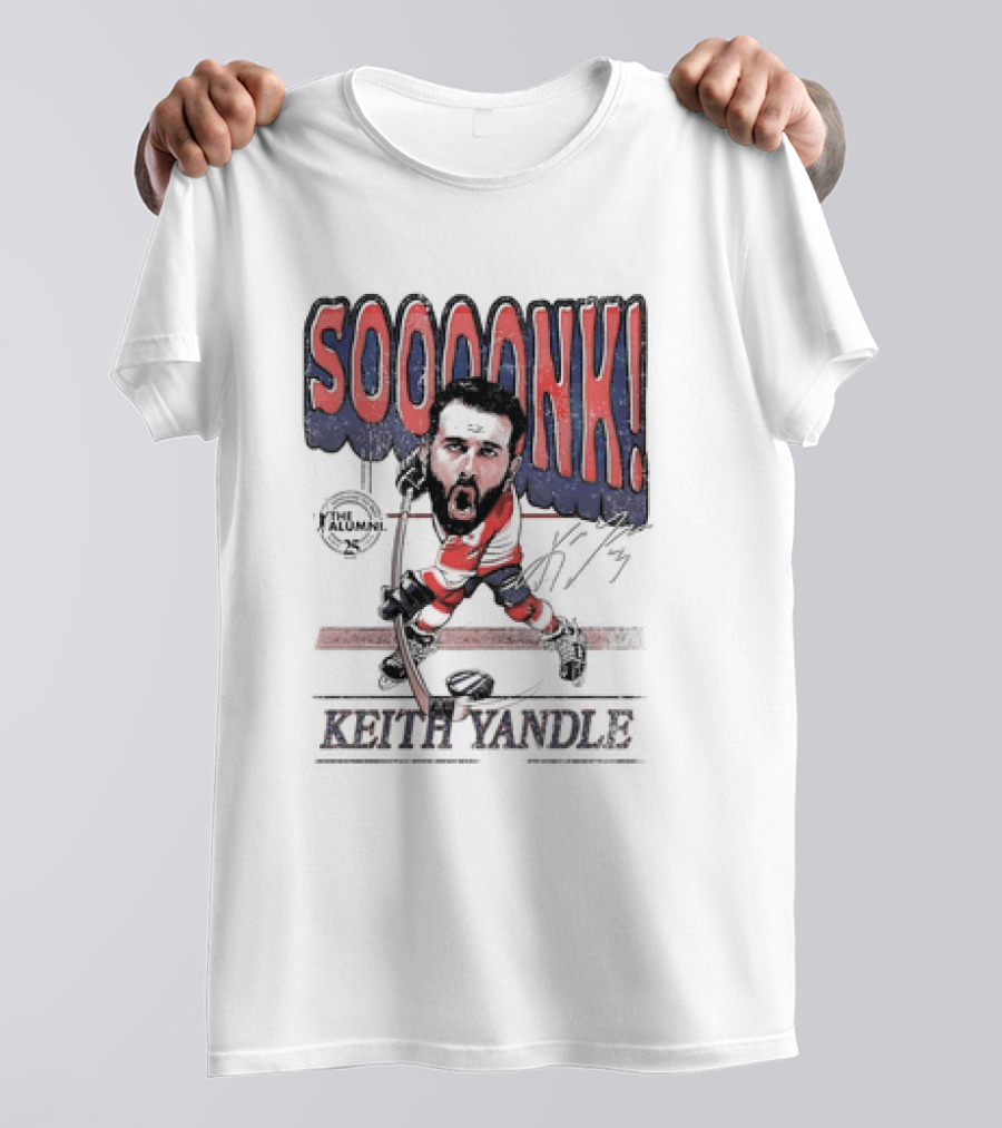 SOOOOONK Keith Yandle Philadelphia Flyers The Alumni Signature Caricature T-Shirt