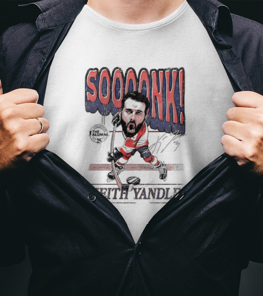 SOOOOONK Keith Yandle Philadelphia Flyers The Alumni Signature Caricature T-Shirt