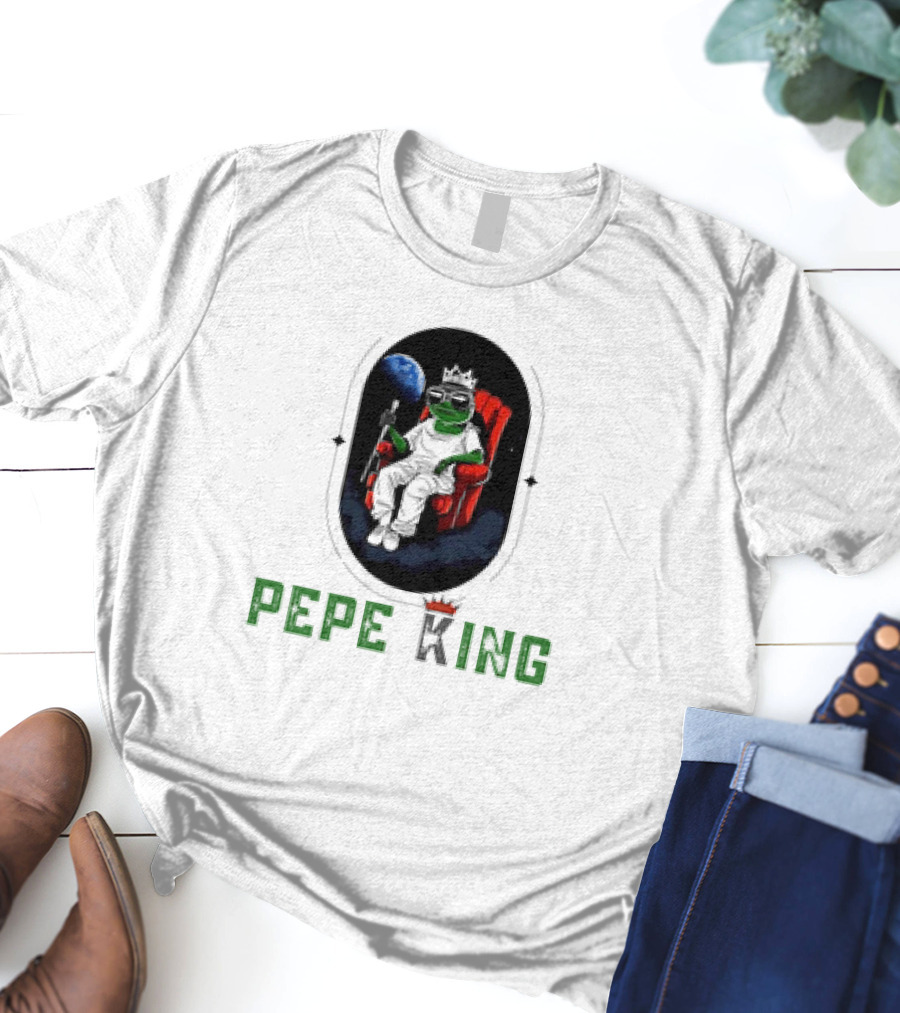 Pepe King Meme Coin Earth Throne Crown Chair T-Shirt