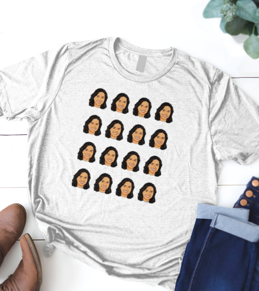 Tulsi Gabbard 16 Identical Smiling Faces T-Shirt