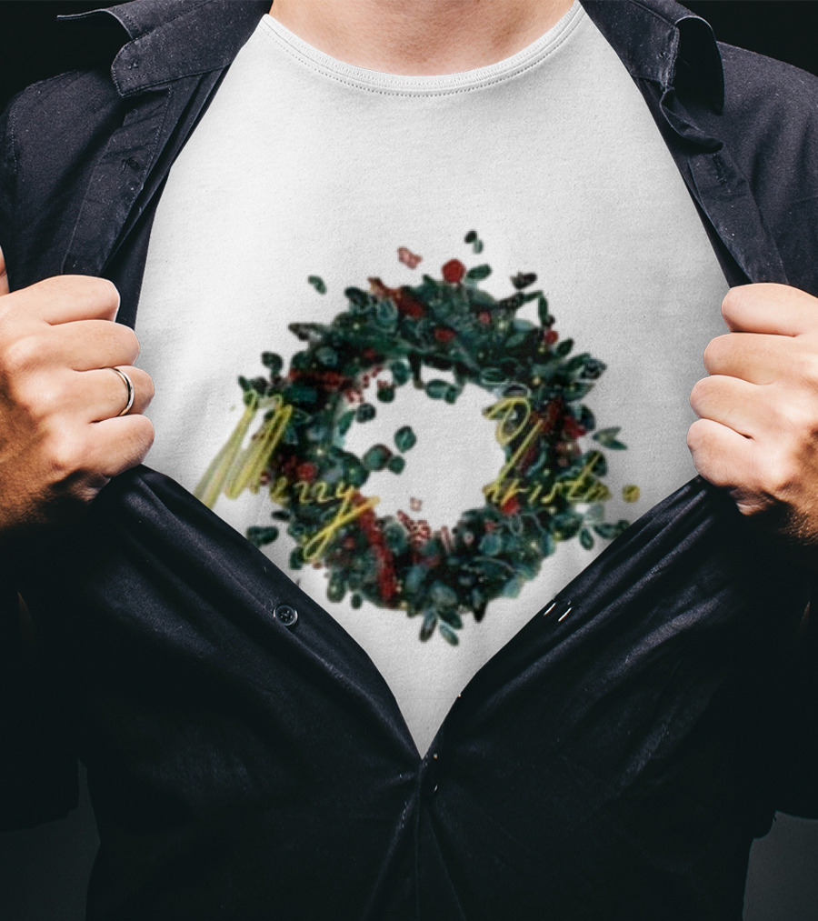 Merry Christmas Outdoor Wreath T-Shirt