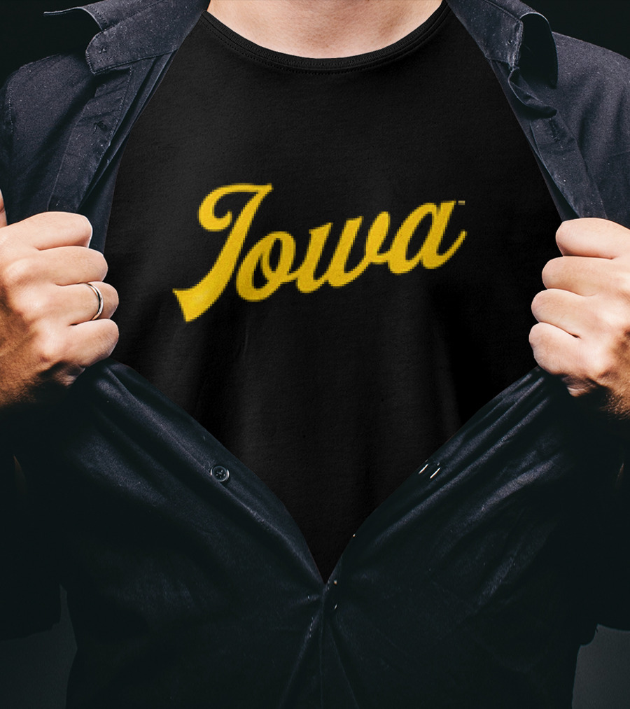 University Of Iowa Script Iowa Classic Retro T-Shirt