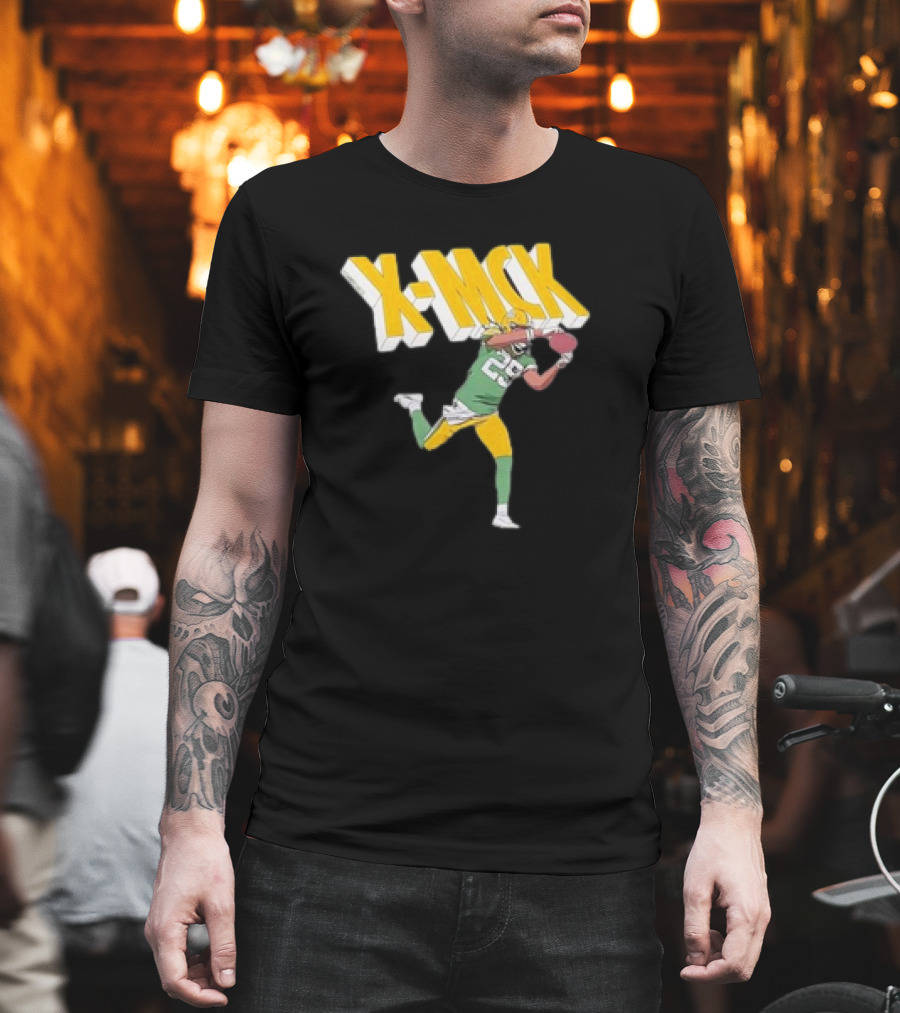 Rasul Douglas Catching Football Green Bay Packers X-MCK T-Shirt