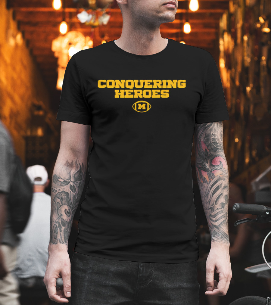 Dave Portnoy Wearing Conquering Heroes Michigan Wolverines M Logo Football T-Shirt
