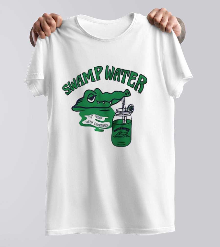Swamp Water Alligator Drink Jar Vintage Cartoon T-Shirt