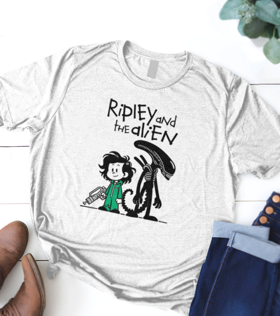 Ripley And The Alien Xenomorph Meets Calvin And Hobbes Mashup T-Shirt
