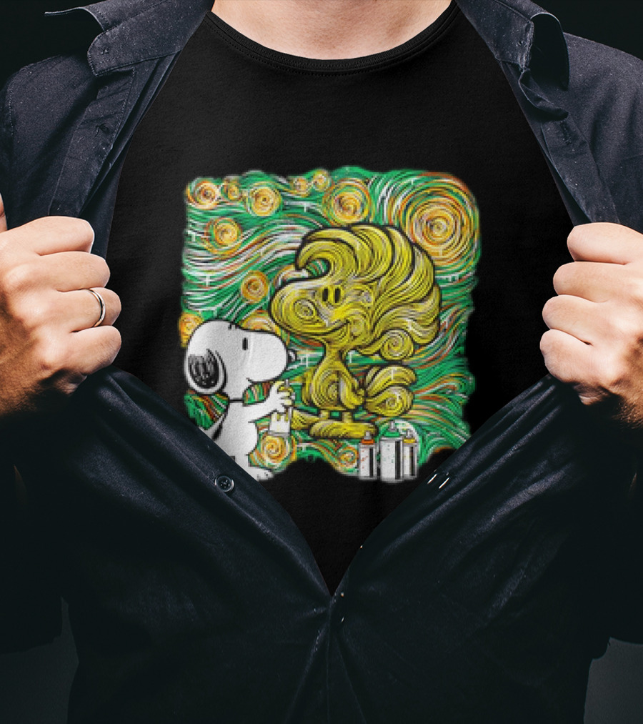Peanuts Snoopy Spray Painting Woodstock In Starry Night Graffiti T-Shirt
