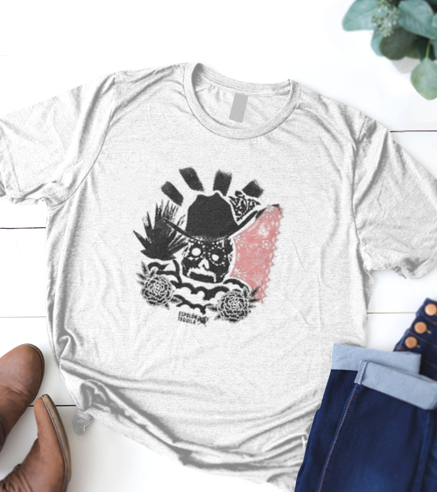 Los Espíritus Espolon Tequila Skull With Agave And Floral Elements T-Shirt