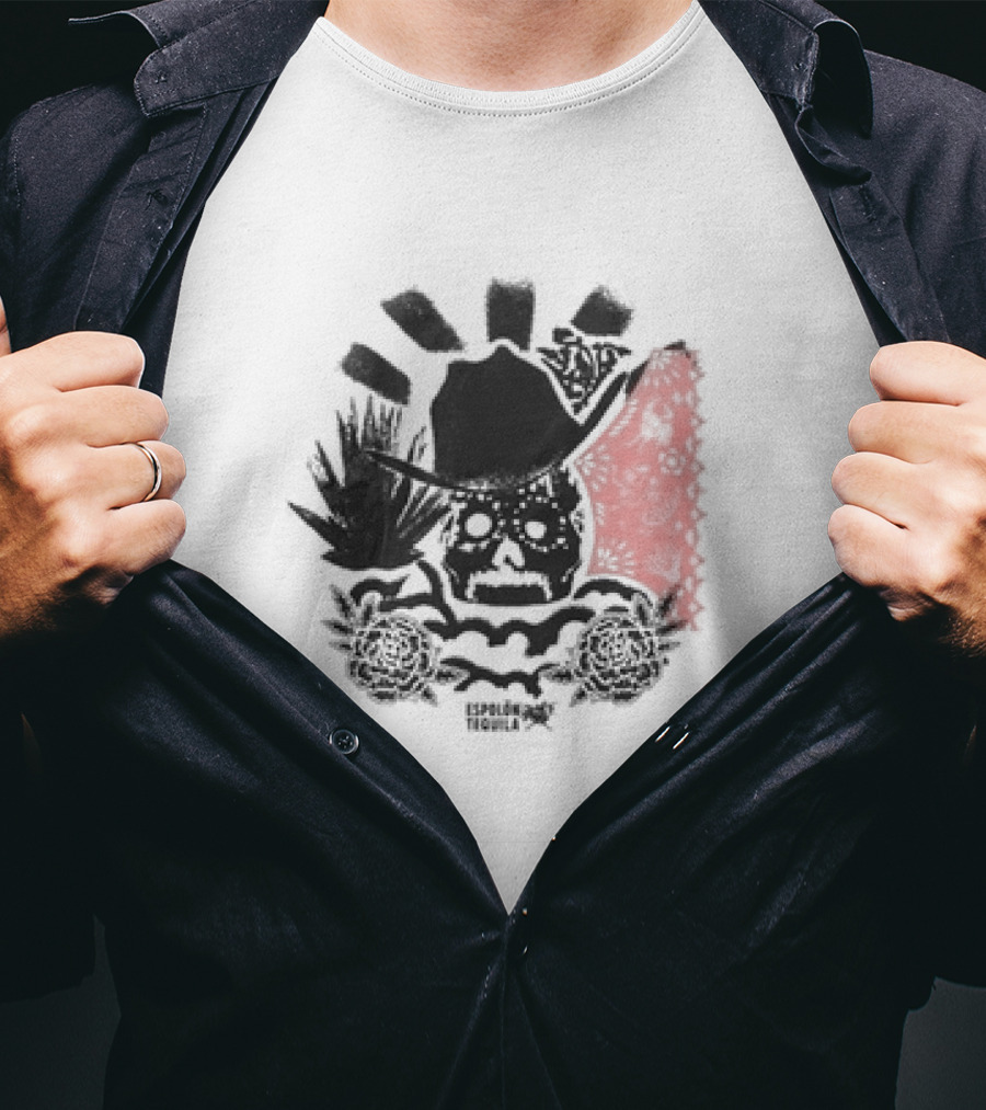 Los Espíritus Espolon Tequila Skull With Agave And Floral Elements T-Shirt