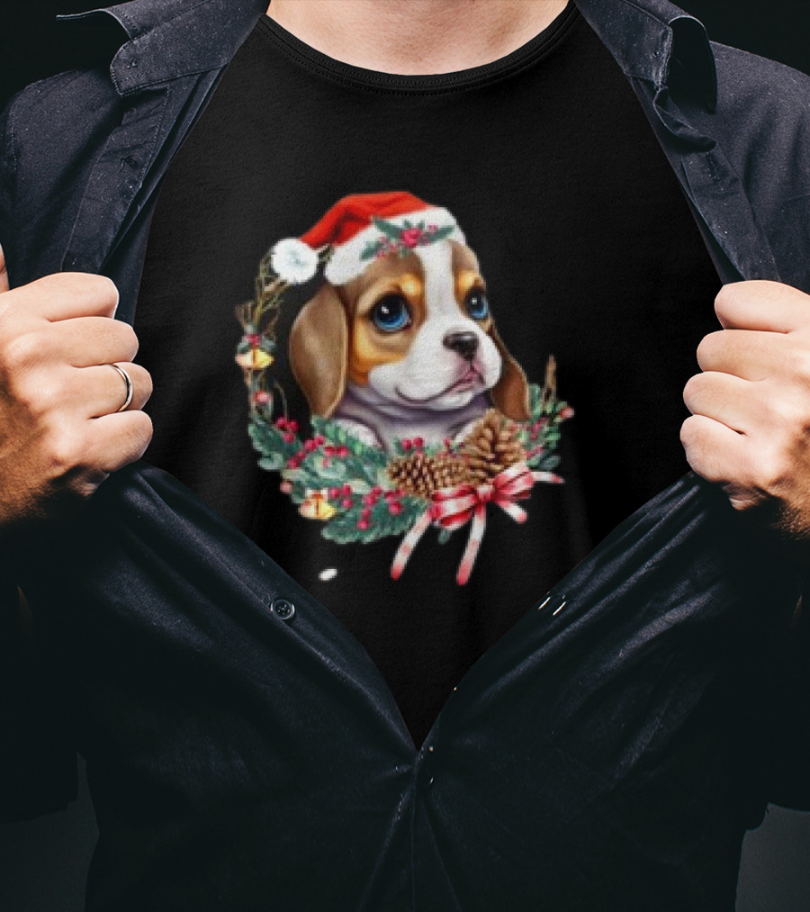 Christmas Beagle With Santa Hat And Holiday Wreath T-Shirt