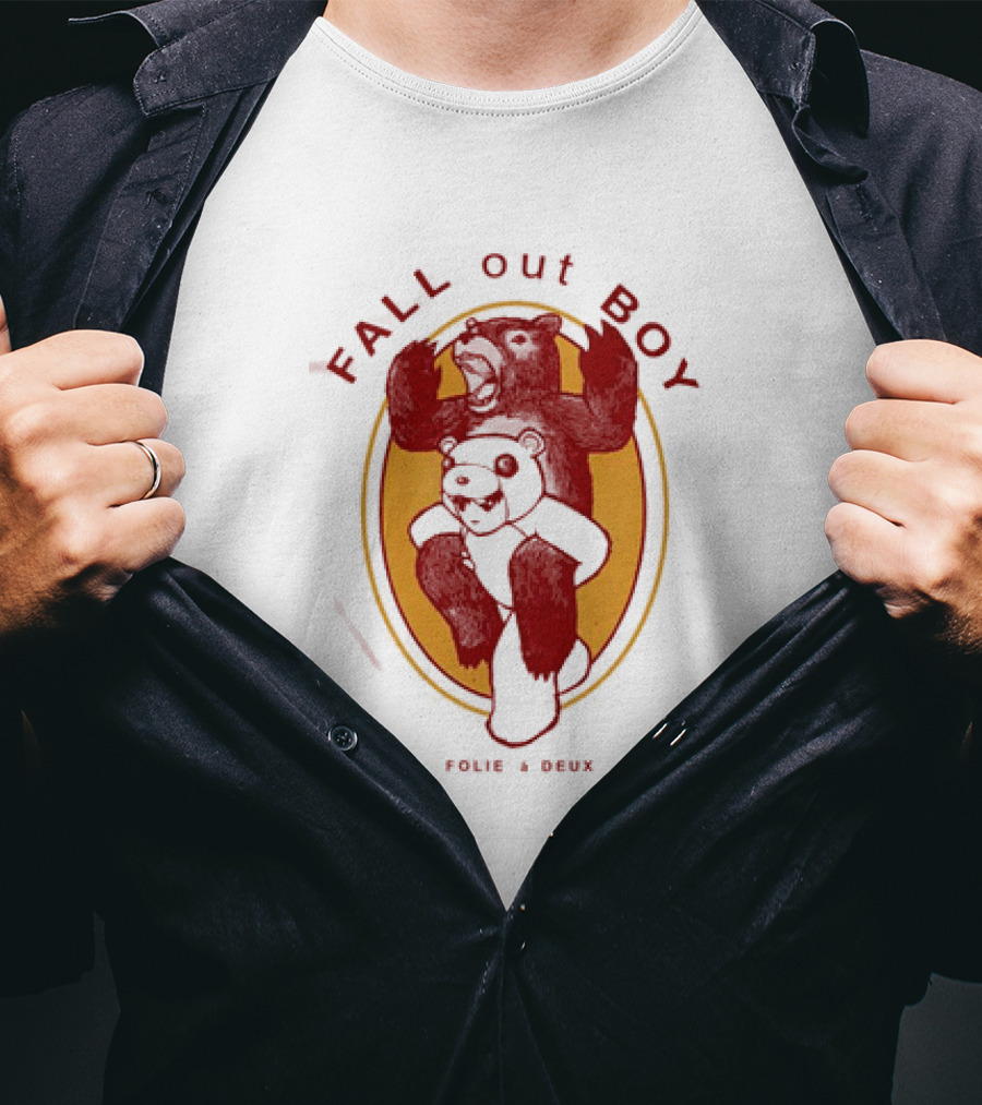 FALL OUT BOY FOLIE À DEUX Bear And Panda T-Shirt
