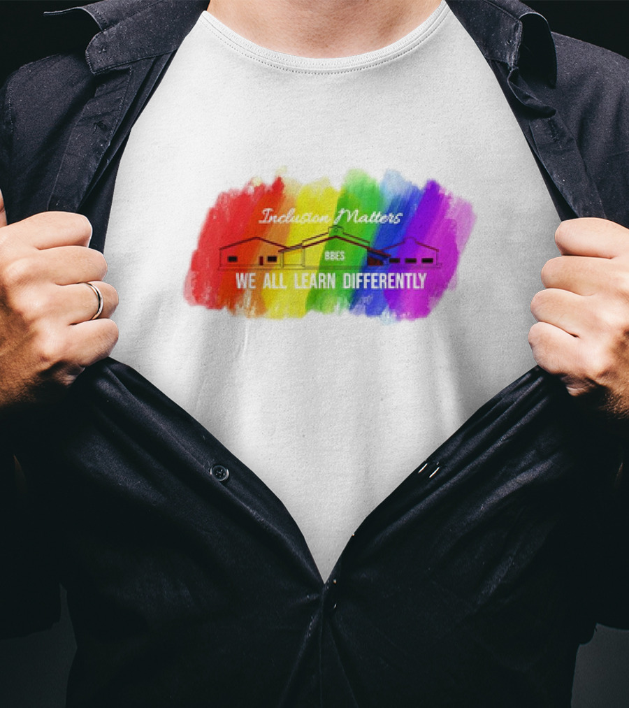 Inclusion Matters BBES We All Learn Differently Rainbow Brushstroke Background T-Shirt