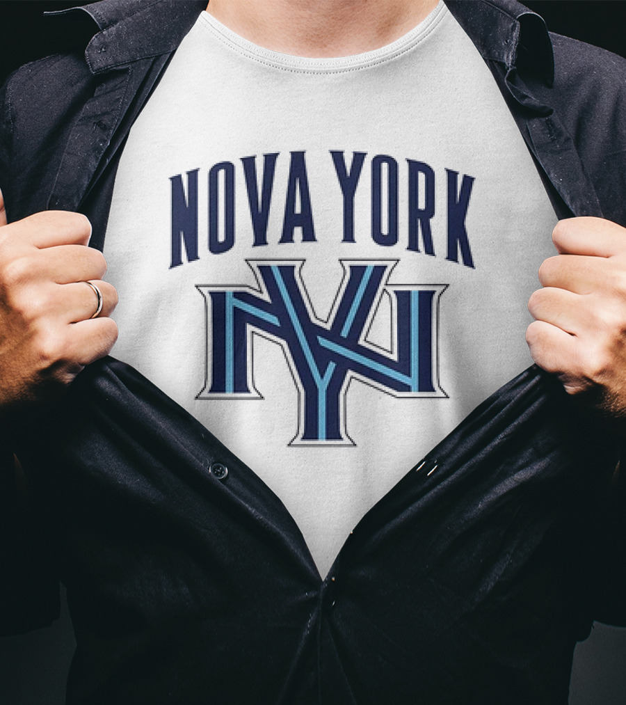 Nova York New York Knicks Basketball Team Logo Mashup T-Shirt