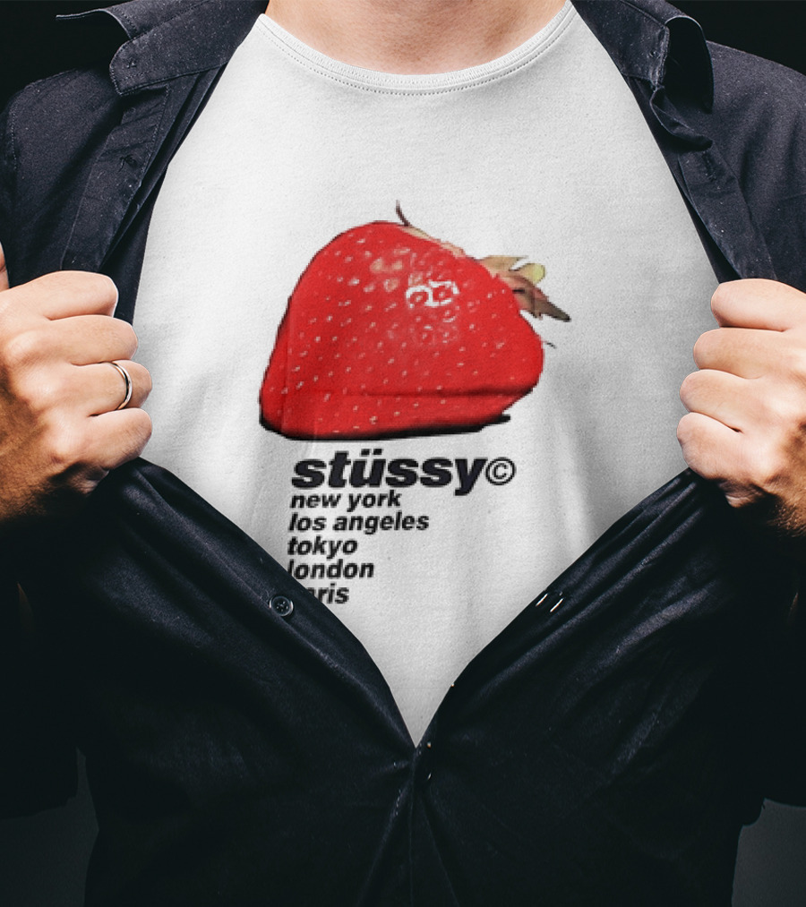 Stussy Strawberry Design New York Los Angeles Tokyo London Paris T-Shirt