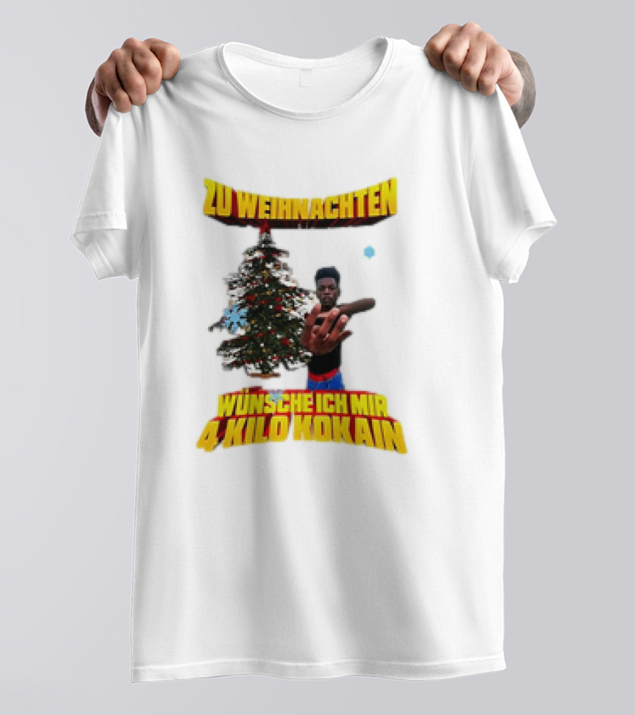 Zu Weihnachten Wünsche Ich Mir 4 Kilo Kokain Christmas Tree And Person T-Shirt