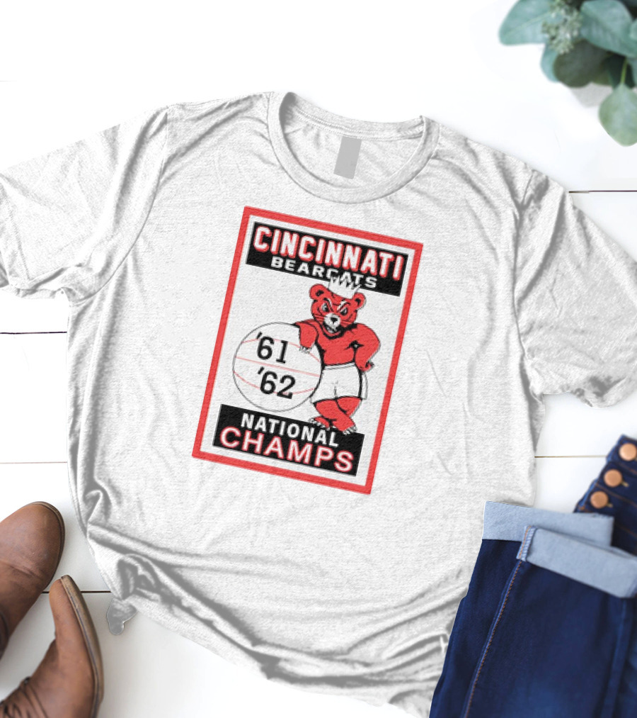 Cincinnati Bearcats 1961 1962 Basketball National Champs Retro T-Shirt