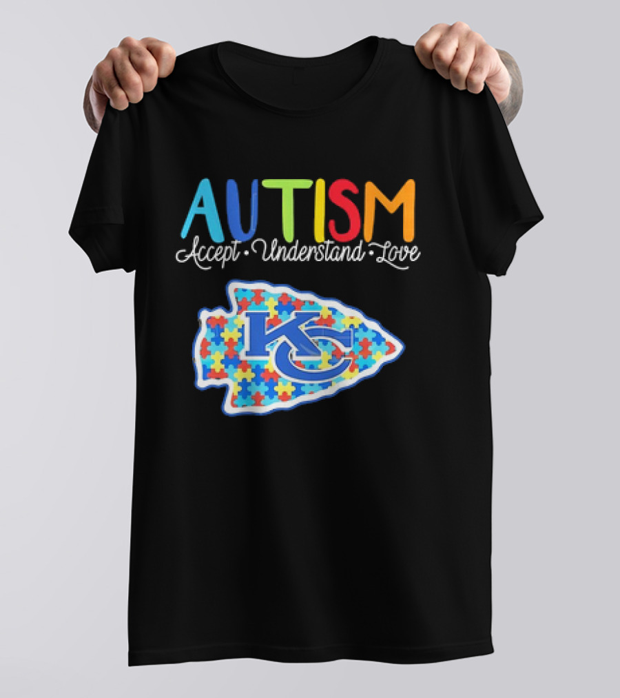 Kansas City Chiefs Autism Accept Understand Love Puzzle T-Shirt