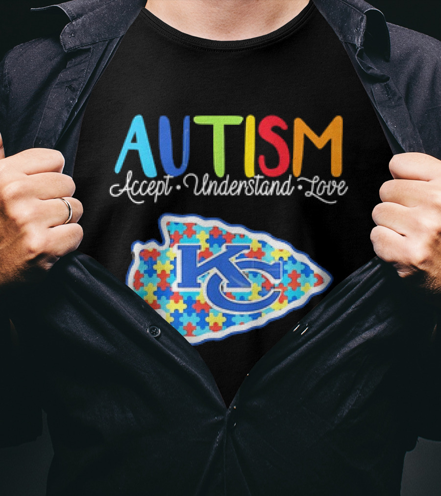 Kansas City Chiefs Autism Accept Understand Love Puzzle T-Shirt