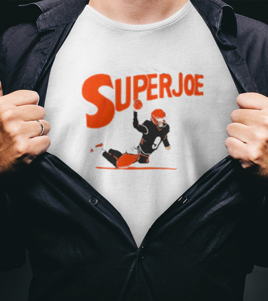 Superjoe Throw 9 Football Superstar T-Shirt