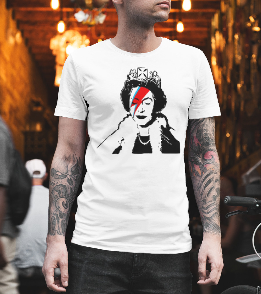 Queen Elizabeth Bowie Lightning Face Paint T-Shirt