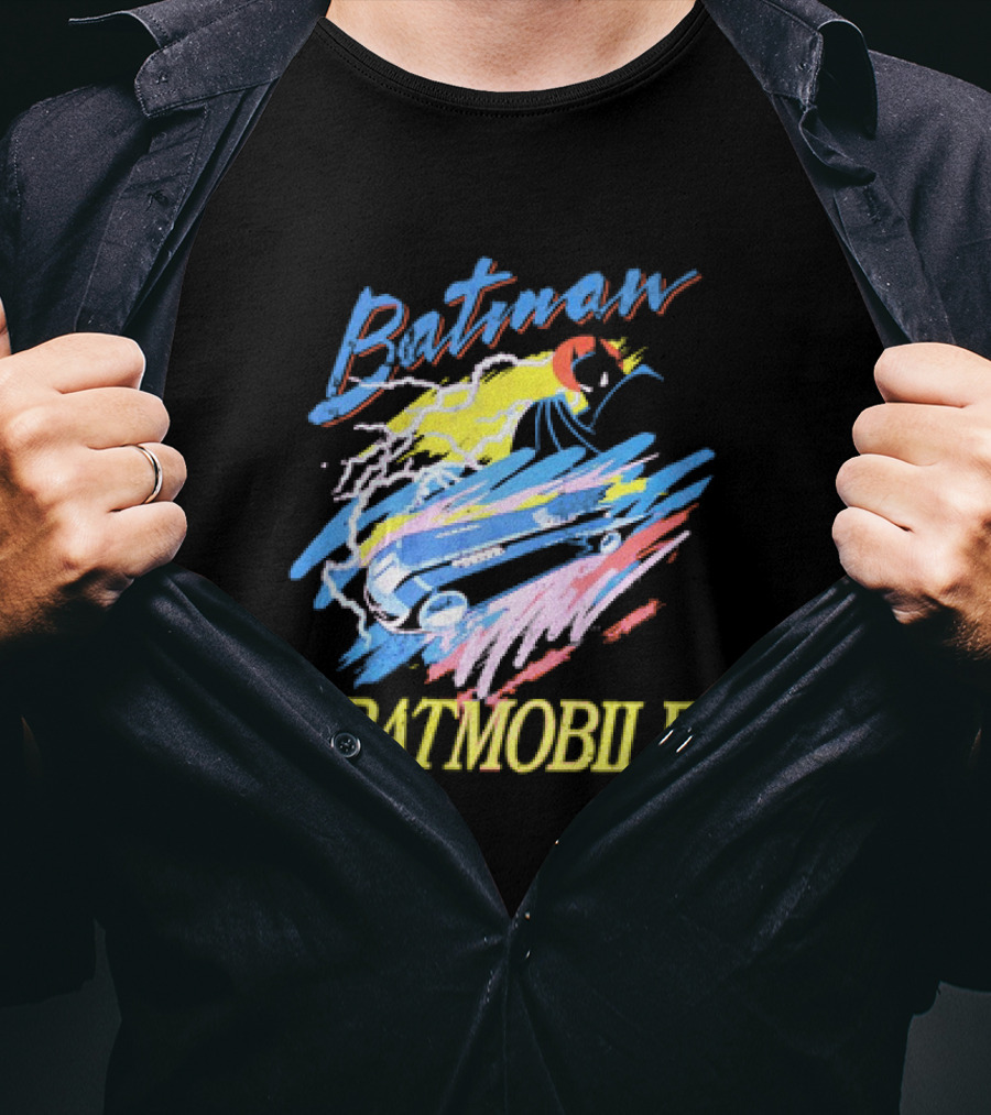 Batman Batmobile Vintage Retro Style Artwork Lightning Burst T-Shirt