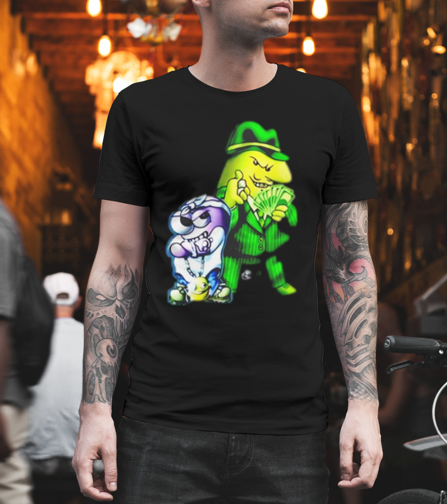 Cool Gangsta Friends Smiling Money Holders T-Shirt