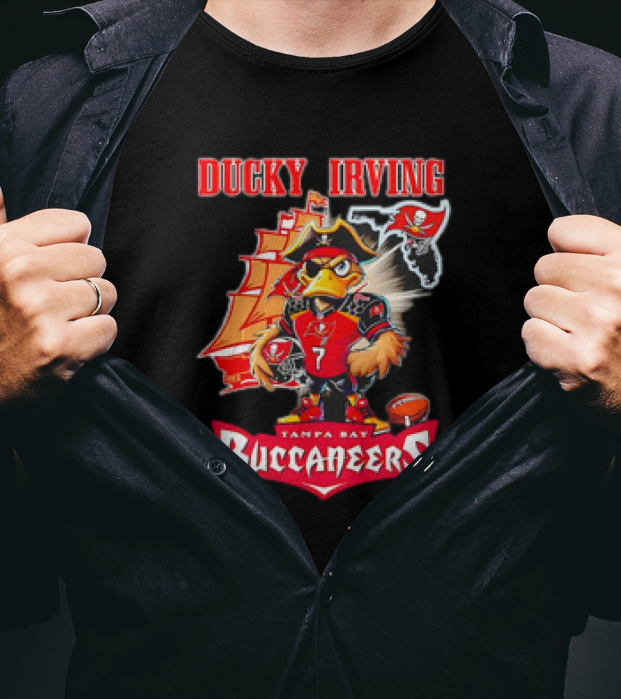Ducky Irving Tampa Bay Buccaneers 7 Pirate Ship Football Character T-Shirt