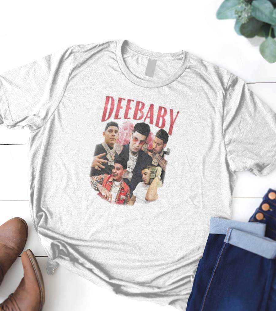 DEEBABY Collage With Jewelry Style Motifs T-Shirt
