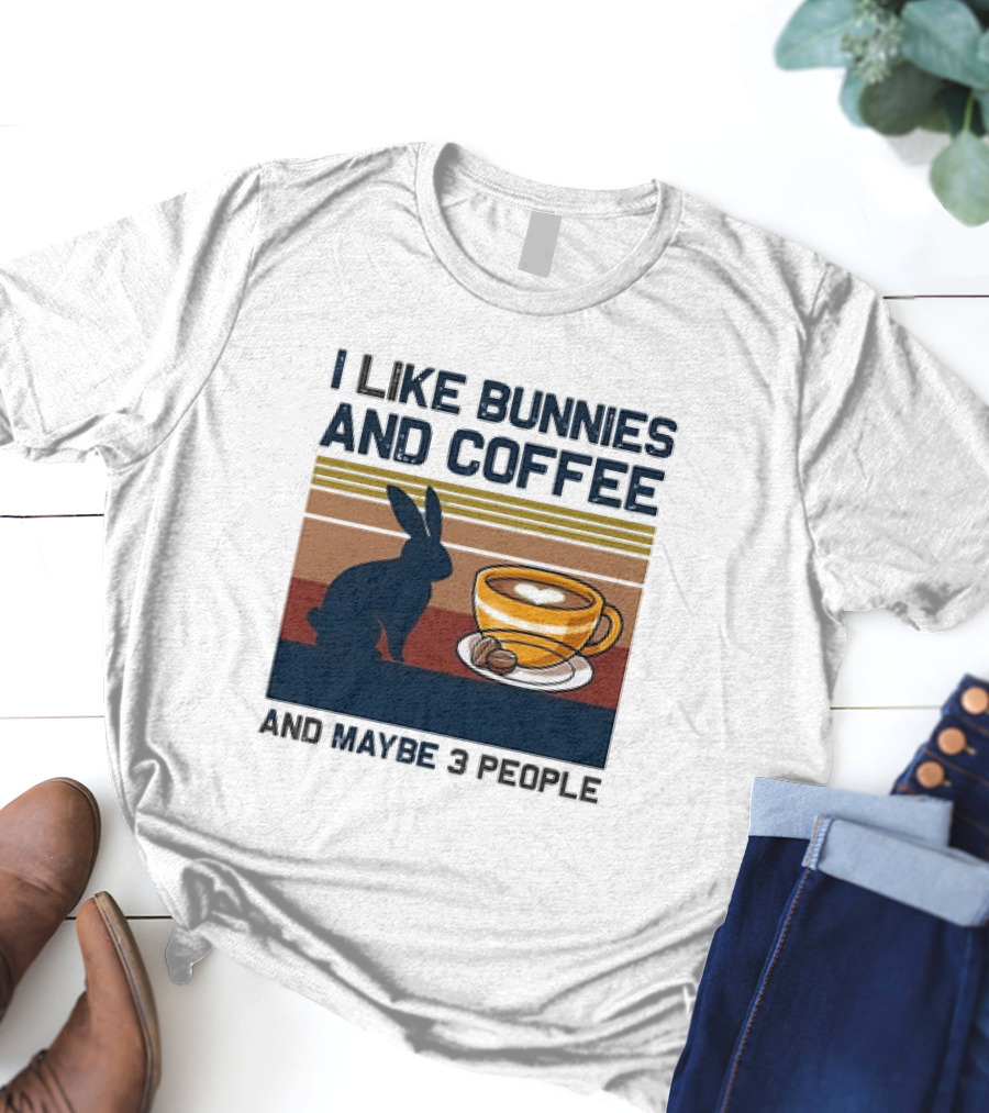 I Like Bunnies And Coffee And Maybe 3 People Vintage Retro Stripe T-Shirt