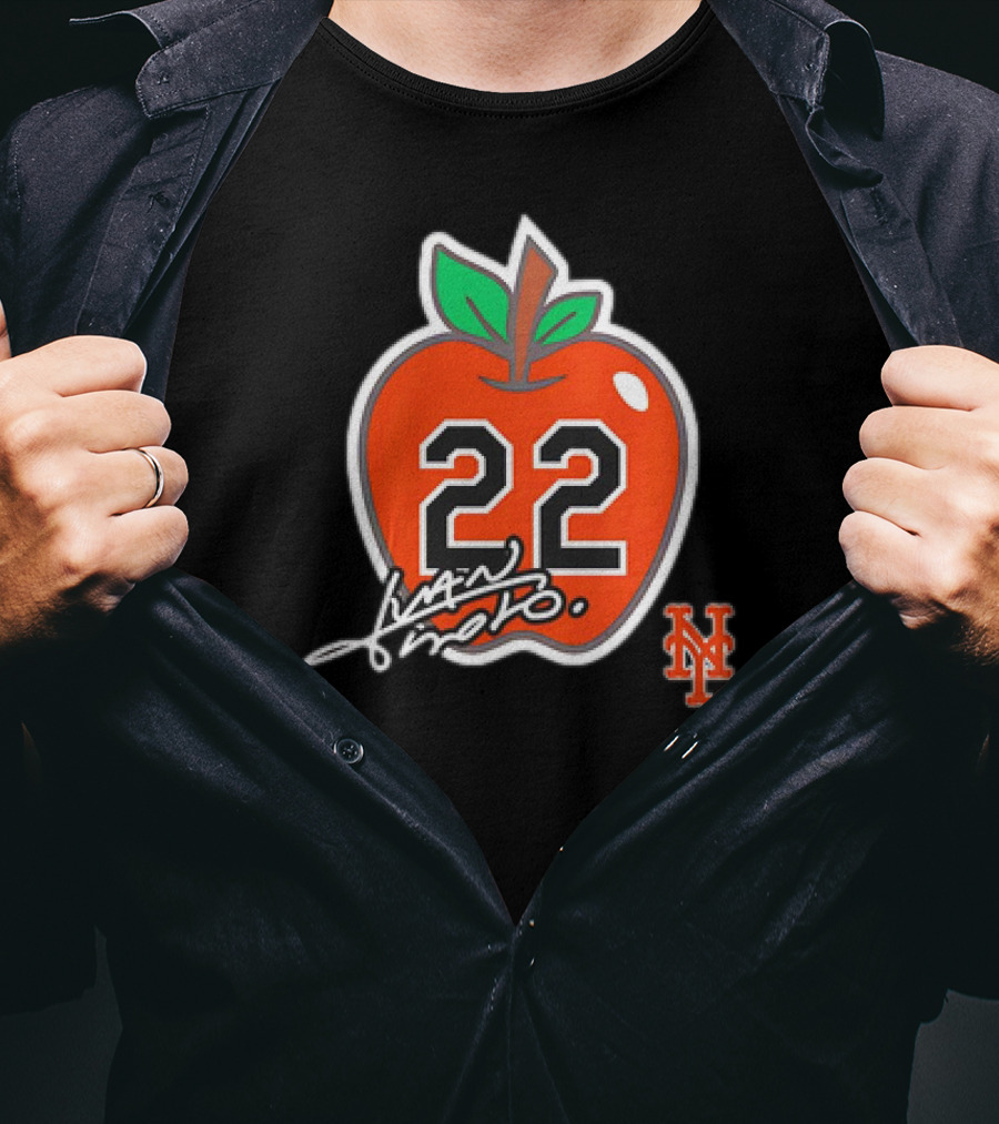 Juan Soto 22 New York Mets Apple T-Shirt